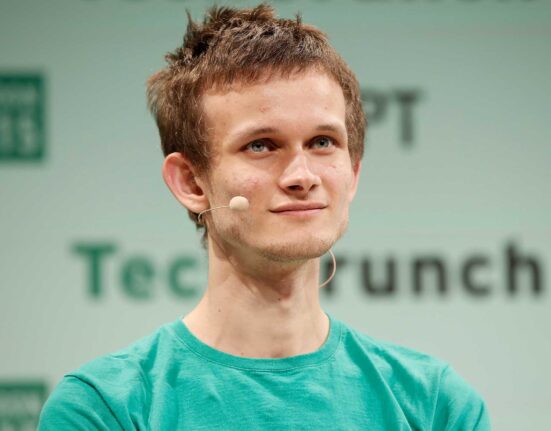 Vitalik Buterin discussing Ethereum fees and blockchain security