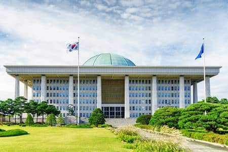 South Korea crypto regulations, cryptocurrency transparency, anti-money laundering laws