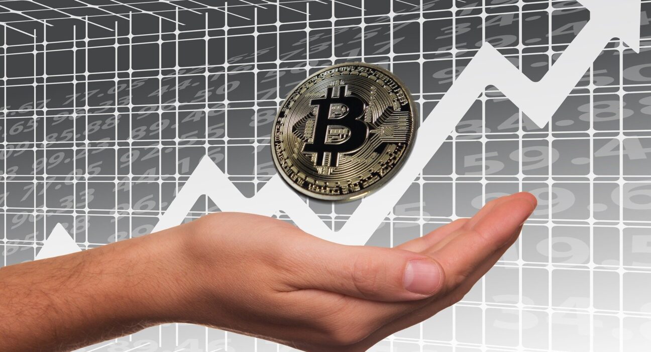 Bitcoin Hits New Highs in Correlation with S&P 500 Amidst Market Volatility