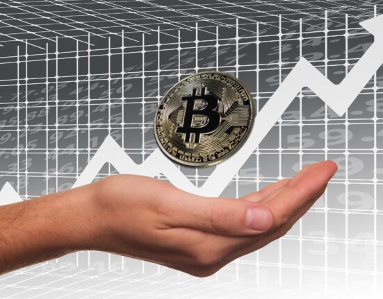 Bitcoin Hits New Highs in Correlation with S&P 500 Amidst Market Volatility