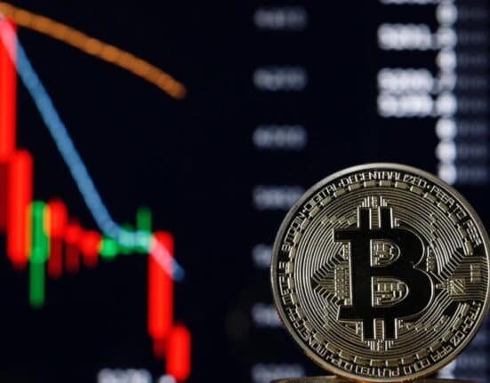 Grayscale Bitcoin Trust: A Halt in Aggressive Buying Signals a Shift in Strategy