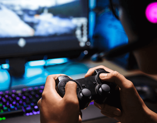 Non-Fungible Tokens (NFTs): Transforming the Gaming and Digital Collectibles Landscape