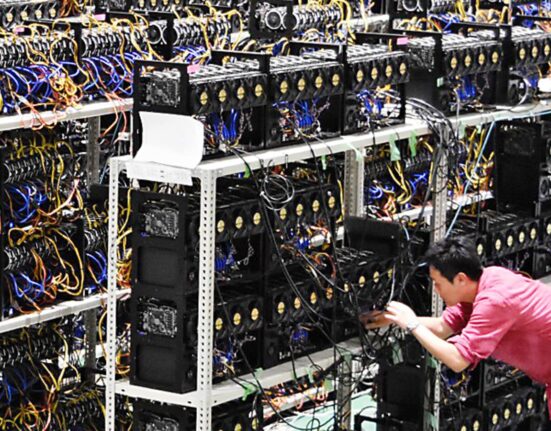Survey Reveals China Controls 50% of Bitcoin Mining; U.S. Accounts for 14%