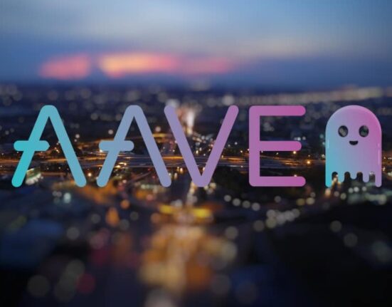 Aave Growth Defies Market Slump: A 13% Surge Amid Crypto Volatility