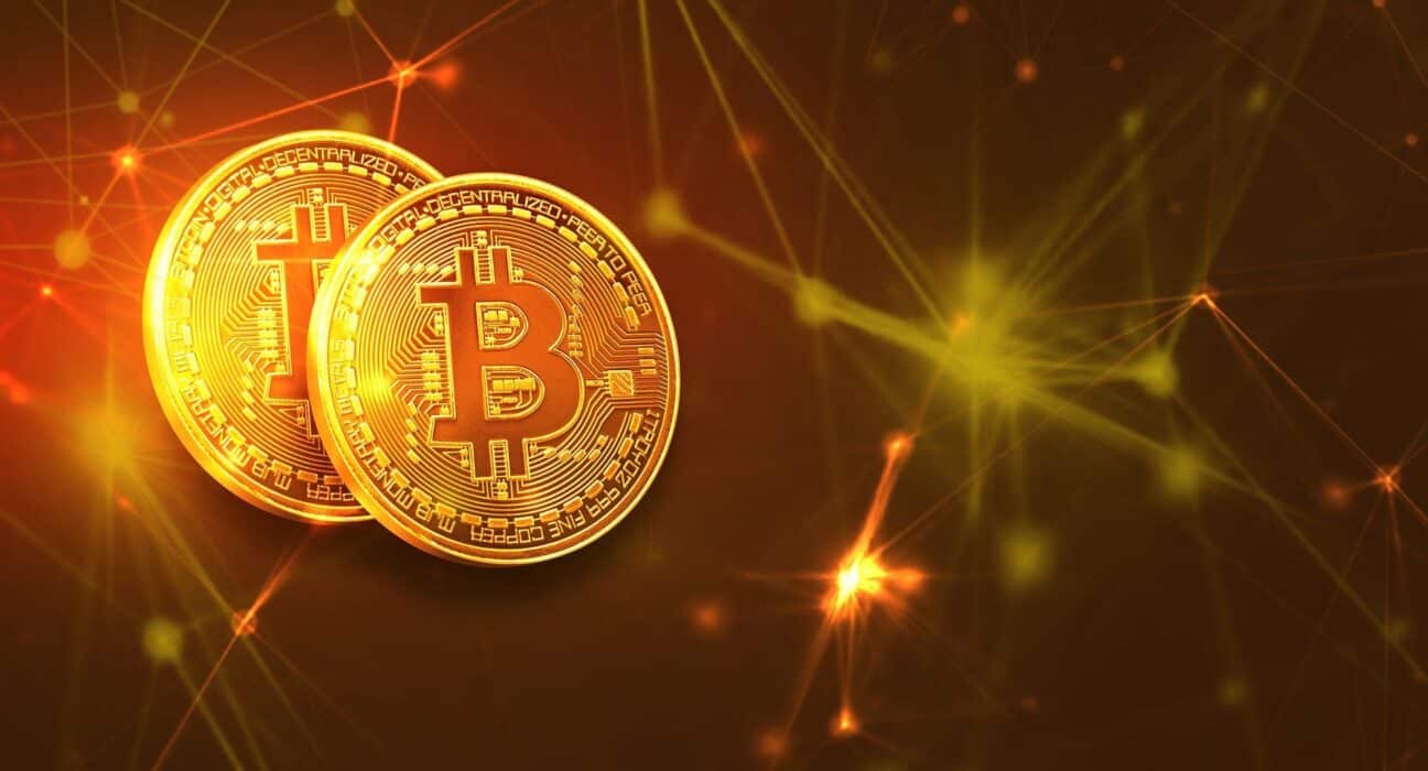Bitcoin-Inspired Vaporware Art: A Creative Fusion of Crypto and Aesthetics
