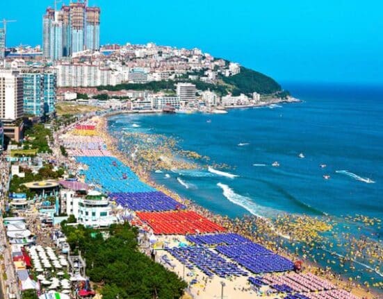 Bitcoin Payments Launched on South Korean Beaches: A First in Tourist Innovation