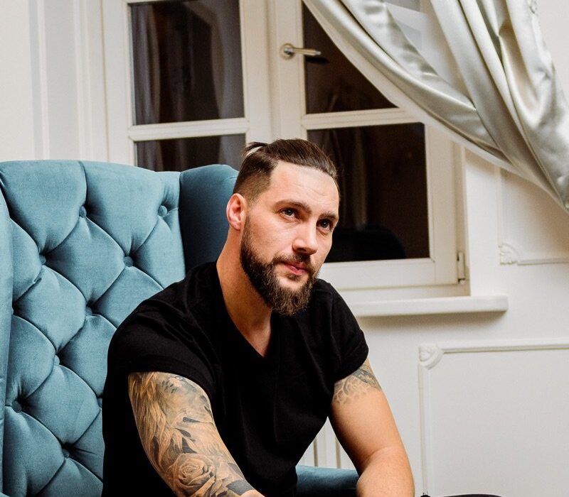 Oleg Kenzov Makes History with Blockchain Transfer of Digital Song Rights