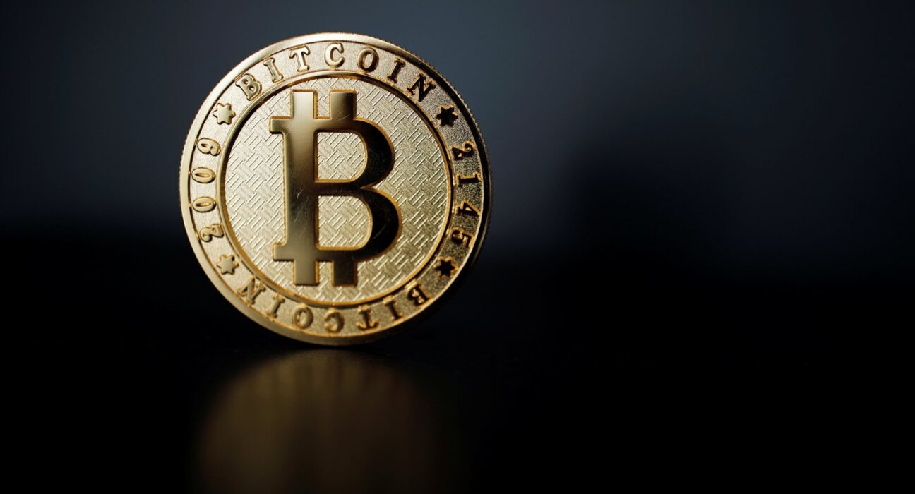 Bitcoin Bullish Breakout: Analyst Predicts 75% Chance of Upside Move