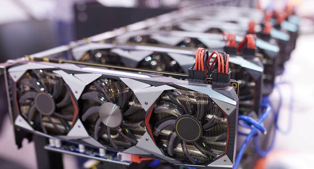 Ethereum Miners Earn $166M in September: 8x Bitcoin’s Transaction Fees
