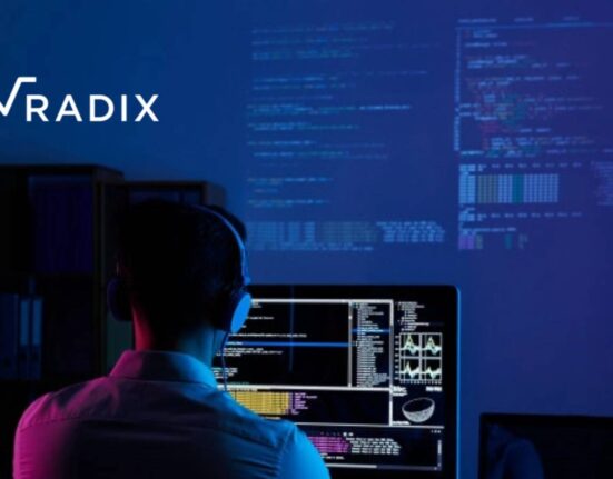 Radix Integrates Chainlink Oracles to Empower DeFi Developers