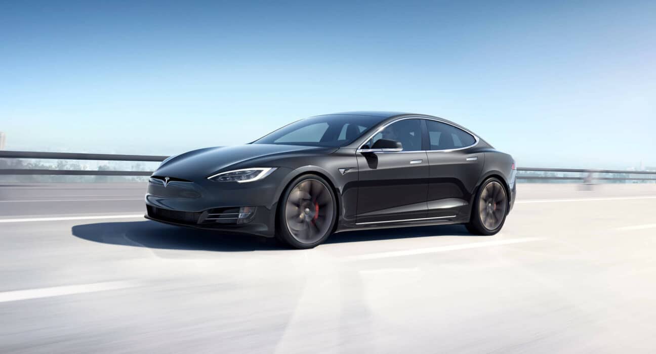 Chainlink Launches Tesla Adapter to Enable Vehicle Control via Blockchain