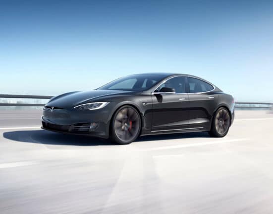 Chainlink Launches Tesla Adapter to Enable Vehicle Control via Blockchain