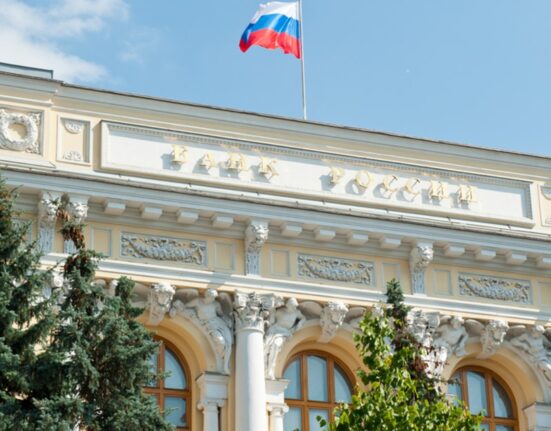 Digital Ruble Sparks Concerns in Russia’s Banking Industry