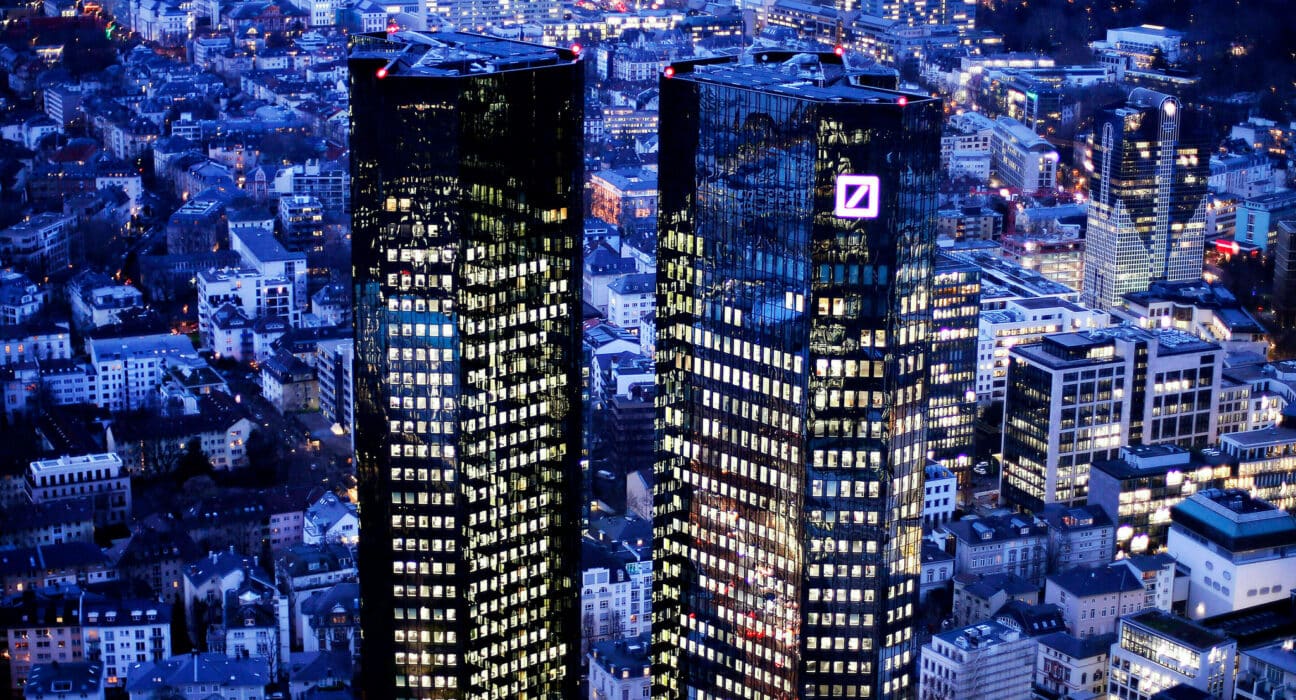 Germany’s Banks Increasingly Pass Negative Interest Rates to Customers