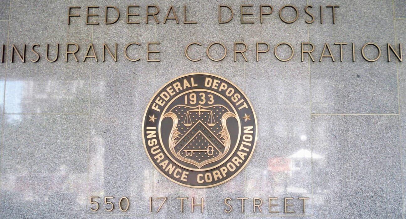FDIC hiring blockchain and FinTech legal counsel for financial innovation initiatives.