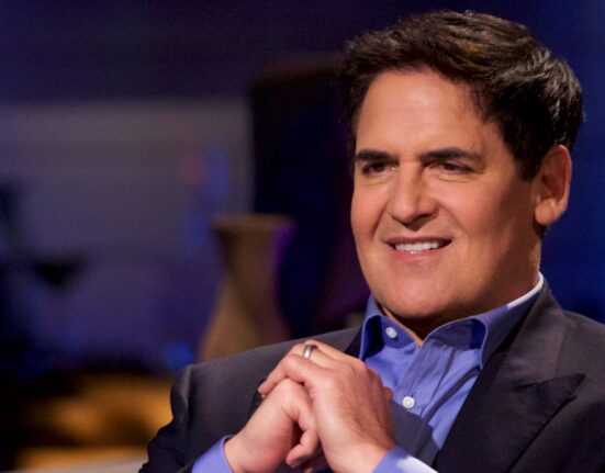 Mark Cuban Softens Stance on Bitcoin, Offers Discounts for BTC Payments