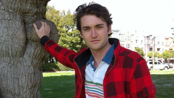 Crypto Giants Plead for Trump to Pardon Ross Ulbricht, Julian Assange, and Edward Snowden