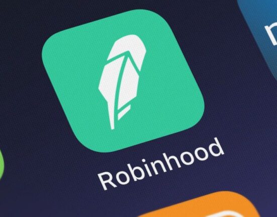 Robinhood Settles Charges with SEC for Misleading Customers and Failing to Disclose Revenue Sources