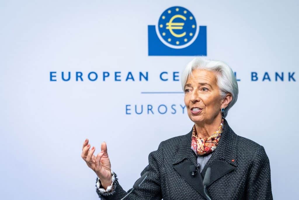 Christine Lagarde Calls for Unified Global Regulation for Bitcoin