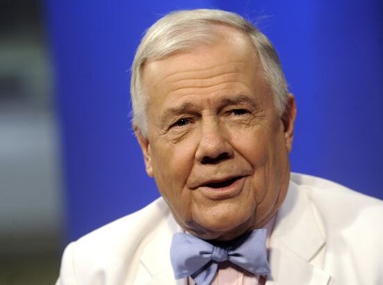Jim Rogers Warns Governments May Ban Bitcoin If It Threatens Their Monetary Monopoly