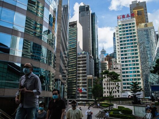 Hong Kong Regulators Impose Ban on Retail Crypto Trading, Limiting Access to Qualified Investors