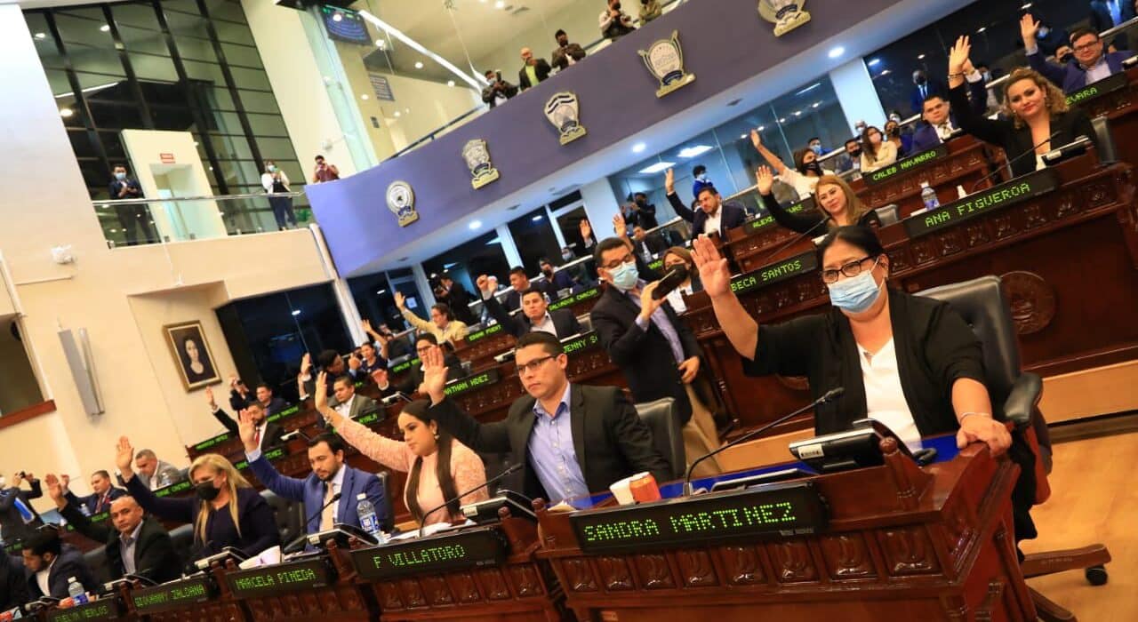 El Salvador Adopts Bitcoin as Legal Tender: A Bold Move by Nayib Bukele