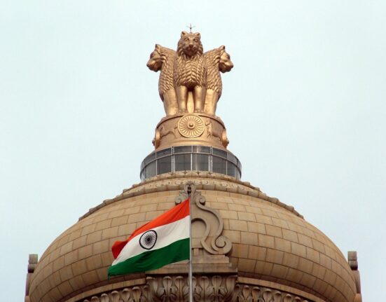 Indian Government Reiterates Plans to Ban Private Cryptocurrencies, Focuses on Blockchain for Digital Economy