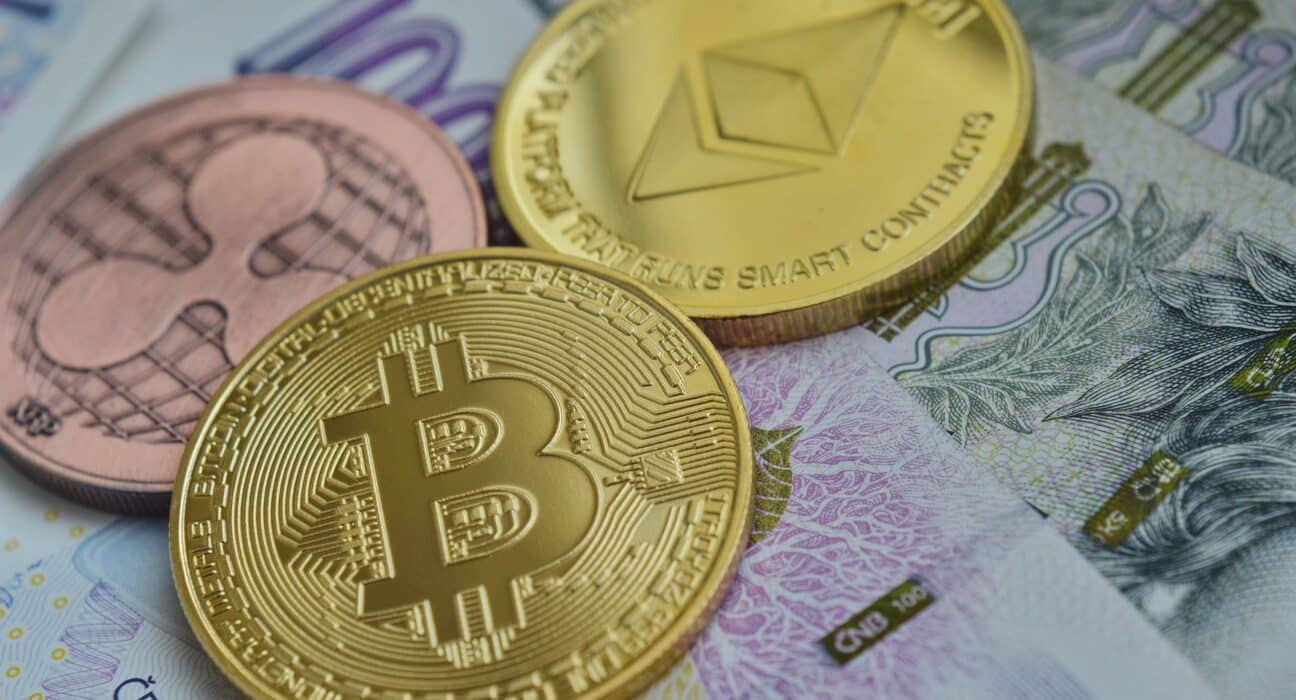 Bitcoin Surges to $39,850 as Short Sellers Bail Amid Positive Market Sentiment