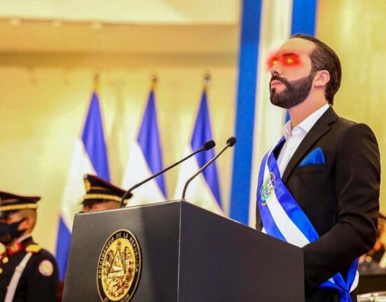 El Salvador Plans National Cryptocurrency "Colon Dollar" Amid Ongoing Regulatory Developments