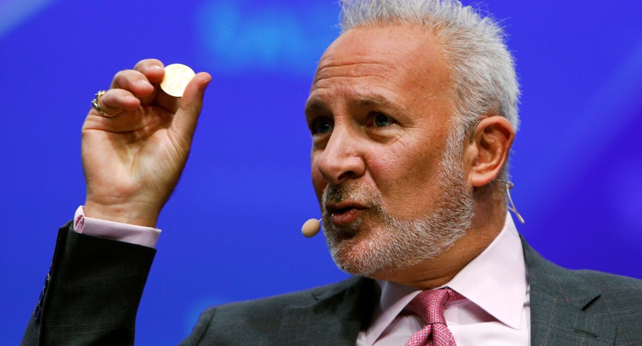 Peter Schiff Criticizes Michael Saylor’s Bitcoin Vision: ‘You Can’t Take BTC to the Grave
