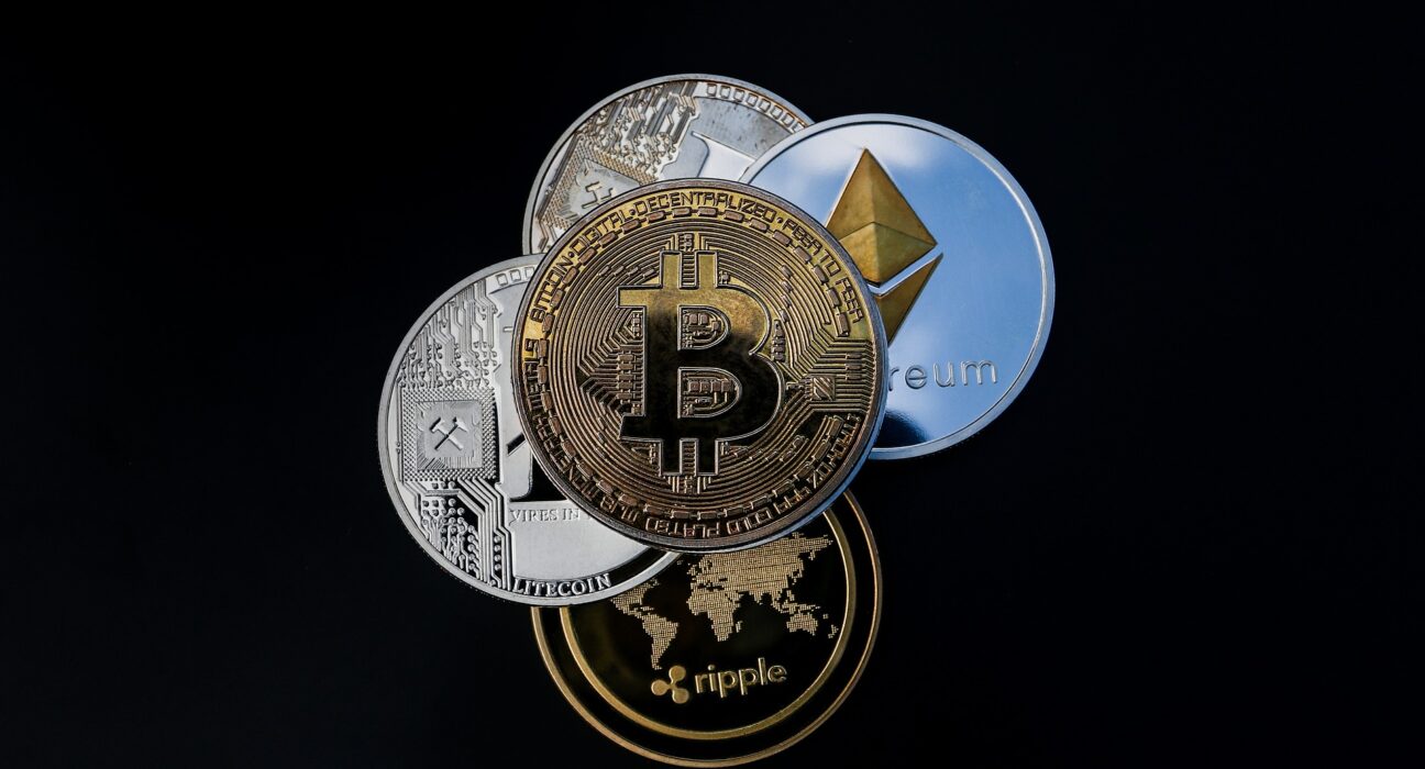 Bitcoin Stabilizes at $38,000; Ethereum and Altcoins Struggle to Break Key Resistance Levels