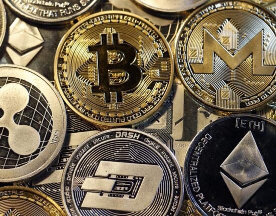 Cryptocurrency market highlights Bitcoin and Ether prices fall following a brief correction