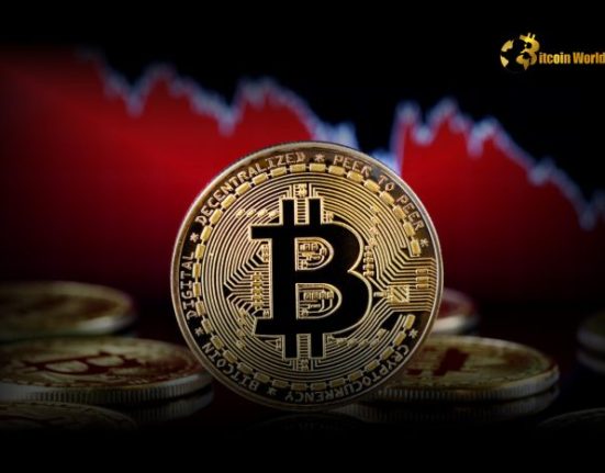 Analyst Warns Bitcoin Could Drop Below $100,000 Amid Waning Trump Crypto Hopes