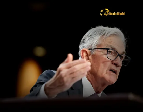 Shocking Crypto Market Sentiment: Powell Affirms Strong Economy Amidst Investor Jitters