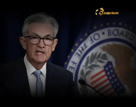 Urgent Dollar Alert: Economic Worries Intensify Before Pivotal Fed Meeting