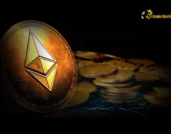Urgent Ethereum Warning: Altseason Threatened if ETH Price Plunges Below $2.6K