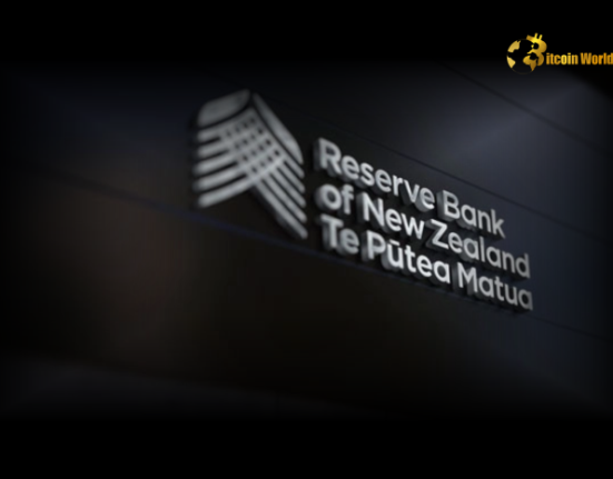 Urgent NZD/USD Pressure: Traders Brace for Critical RBNZ Rate Decision