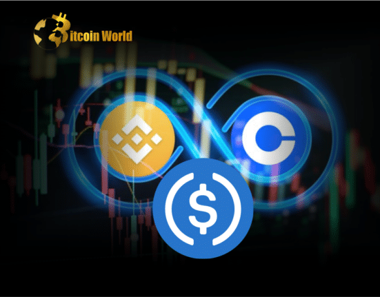 Coinbase, Binance Suspend USDC Conversions as Dollar Peg Wobbles