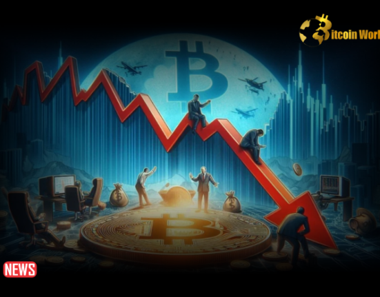 Bitcoin Takes A Beating: Another $630 Million Exits, Price Drops Lower